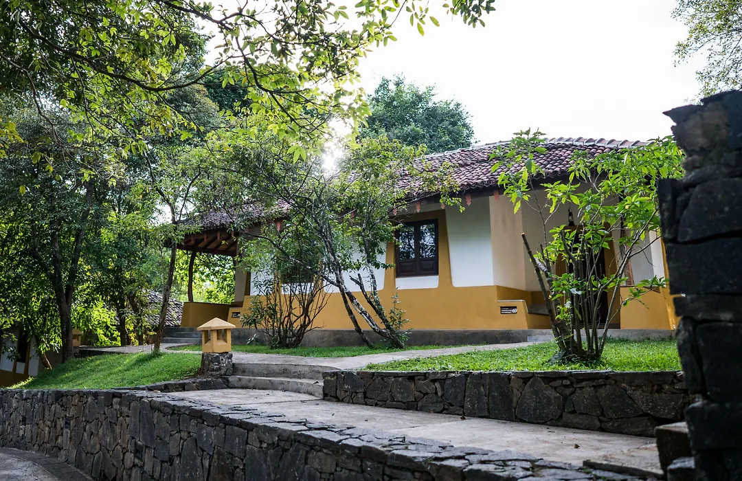 Amaya Lake Dambulla-1